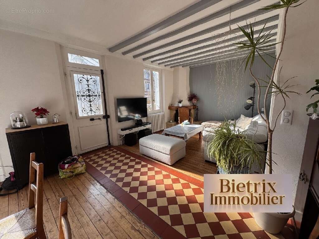 Maison à L'ISLE-ADAM