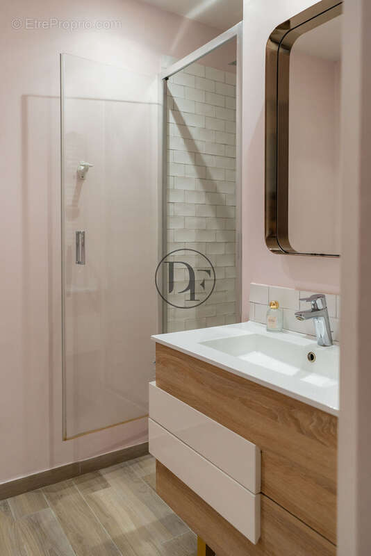 Appartement à FONTAINEBLEAU