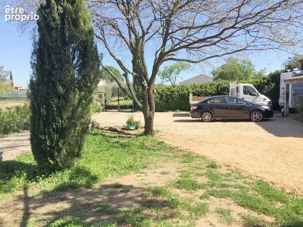 Villa plain pied, dépendance et jardin de 2090m² - photo 15