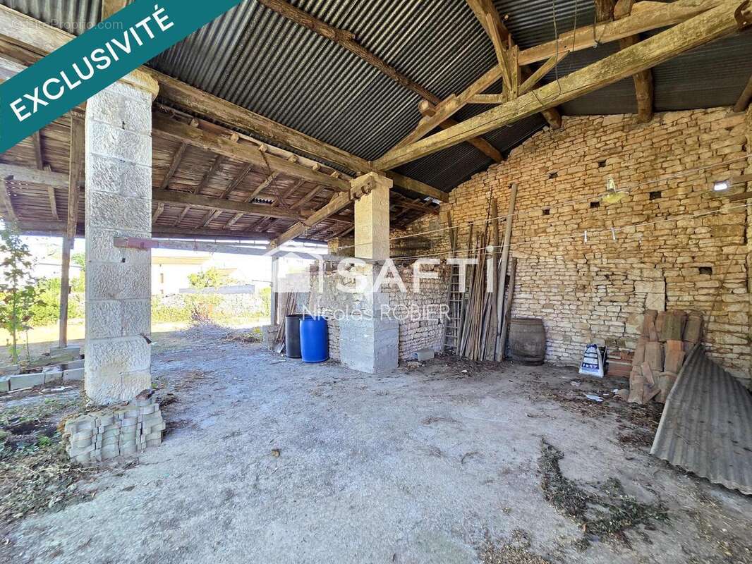 Maison 130 m² à La Creche  - photo 9