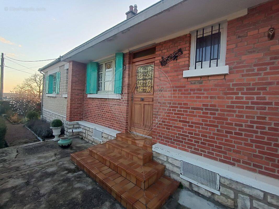 Maison à IMPHY