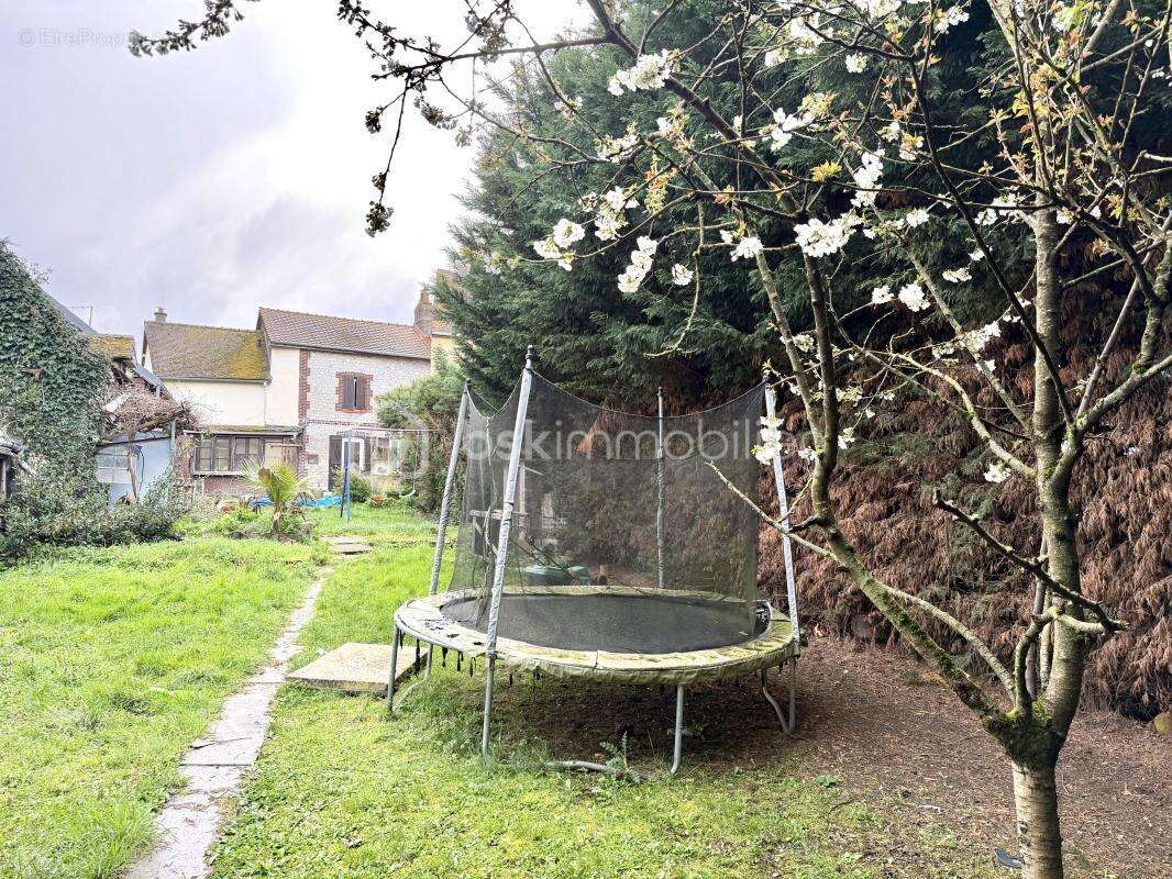 Maison à PETIT-COURONNE