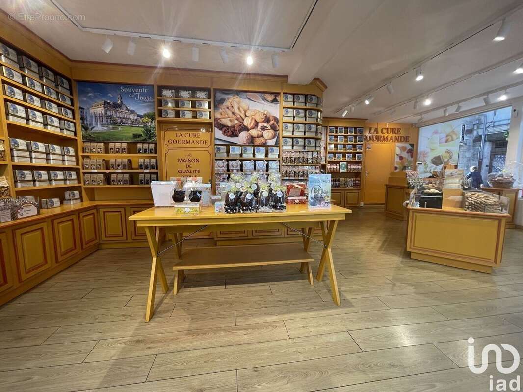 Photo 3 - Commerce à TOURS