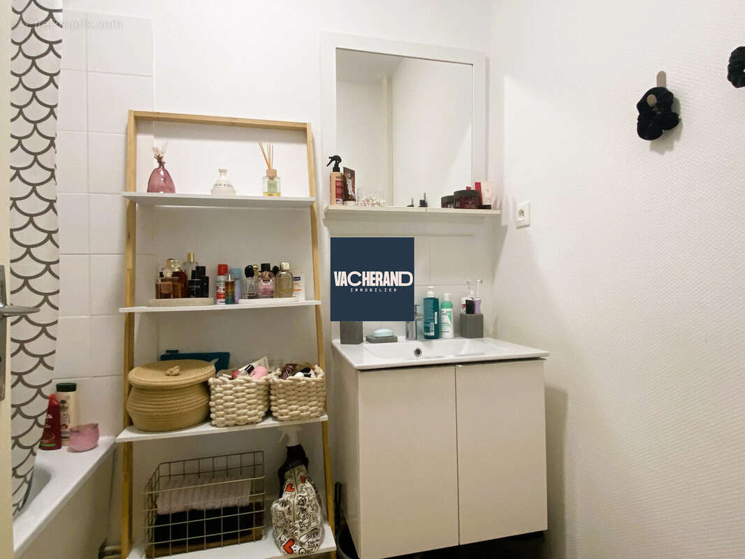 Appartement à LA MADELEINE