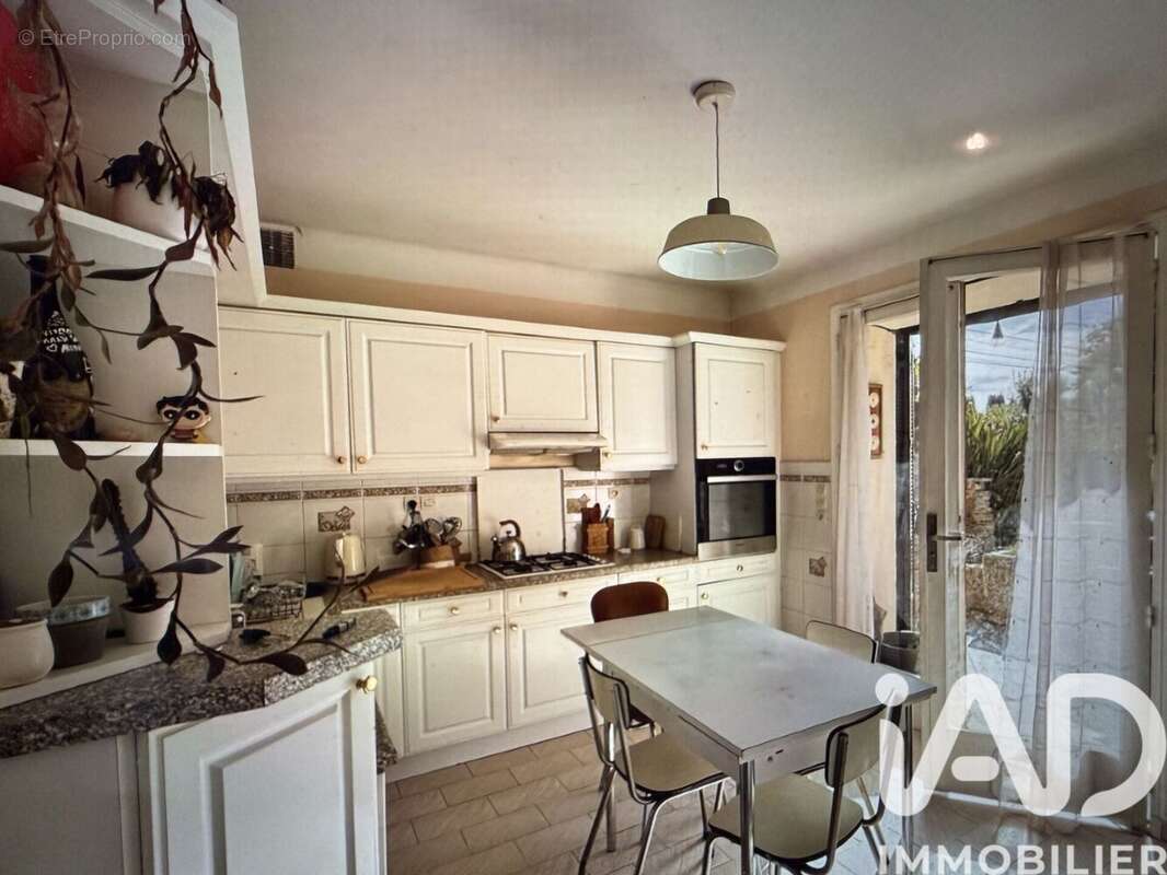 Photo 3 - Maison à TOULON