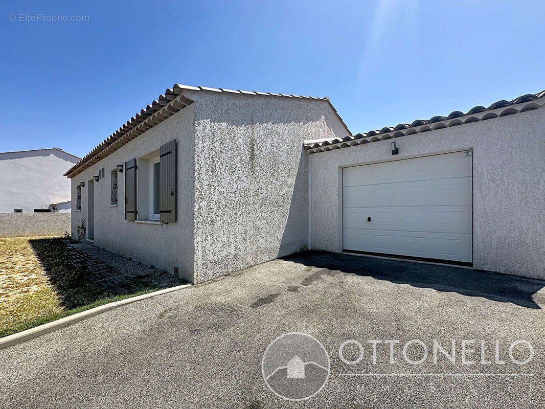 Maison Roquebrune Sur Argens 4 pièces 81,73 m2 sur 547 m2 de terrain avec garage - photo 13
