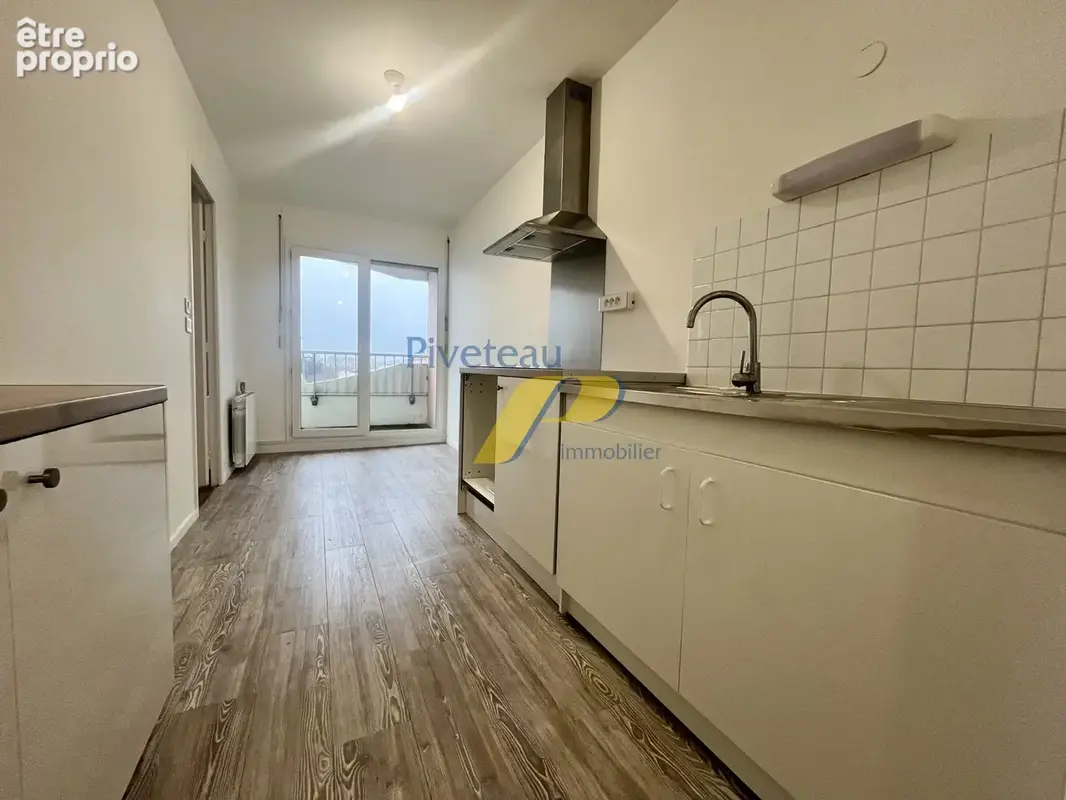 Appartement 4 pièces 82 m² à vendre à Reze (44400) - photo 5