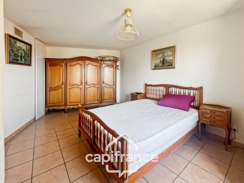 Appartement à BORMES-LES-MIMOSAS
