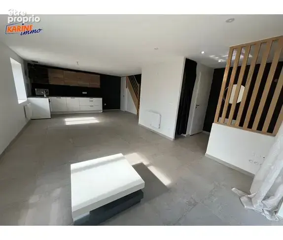 Maison 80 m² à Cailloux-Sur-Fontaines  - photo 2