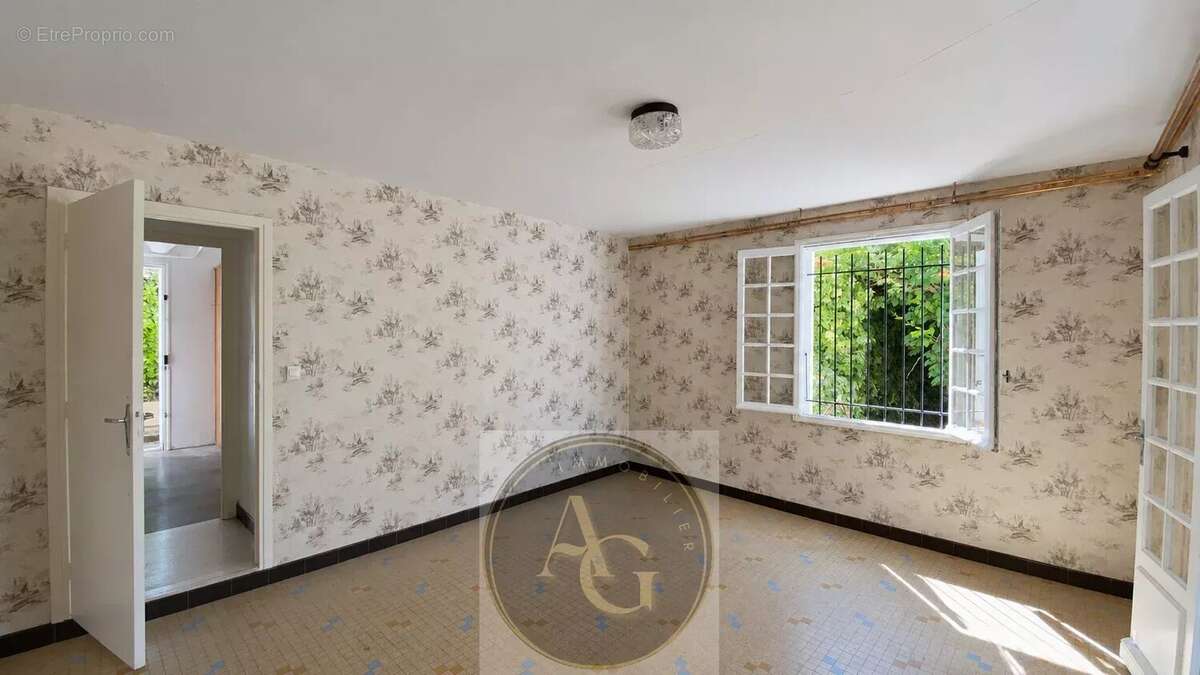 Maison T4 146m² sur terrain de 595m² - photo 7