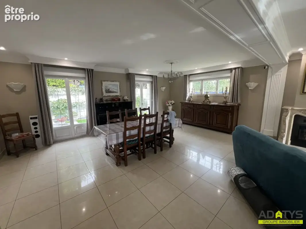 Maison 8 pièces 256 m² à vendre à Vitry-En-Artois (62490) - photo 3