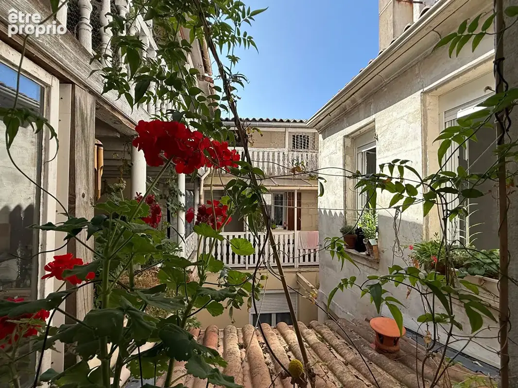 Appartement 115.44 m2 - Terrasse privée - Vue sur les Halles - photo 10