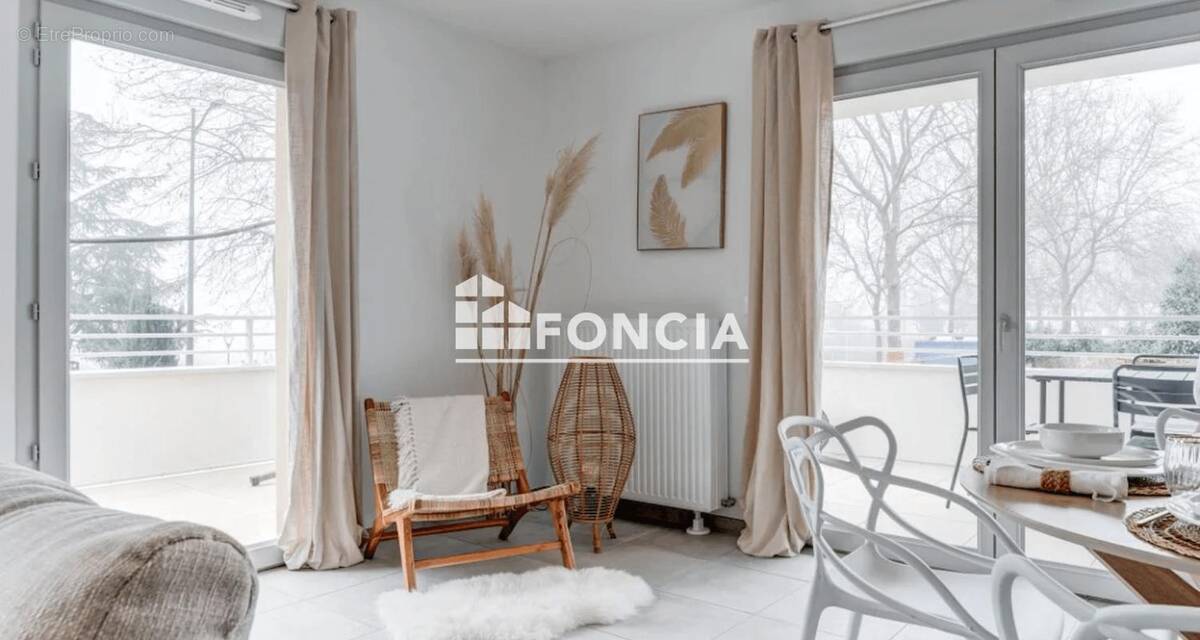 Appartement à FLEURIEUX-SUR-L'ARBRESLE