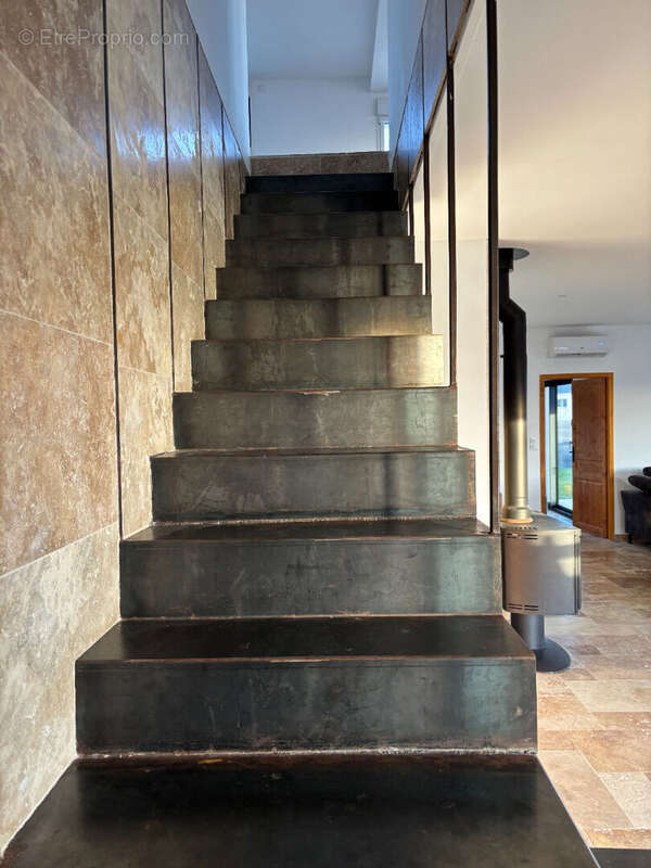 Maison à CHATEAU-GONTIER