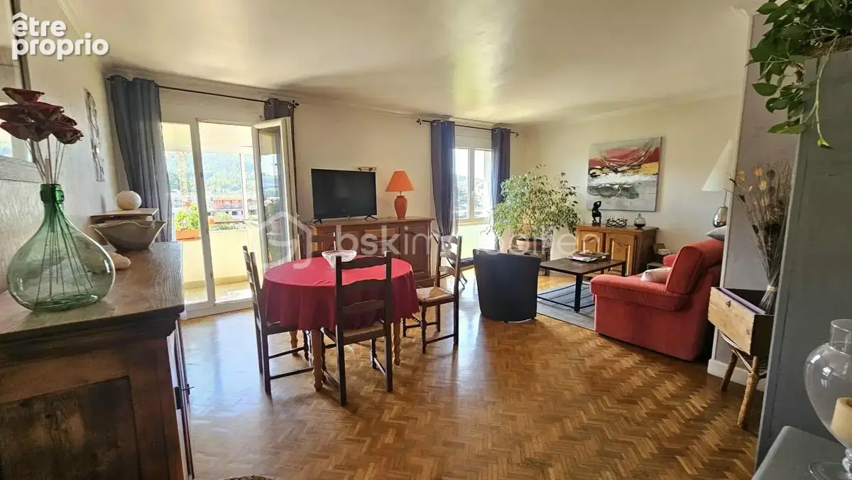 Appartement T3 75 m² + cave et garage - photo 4
