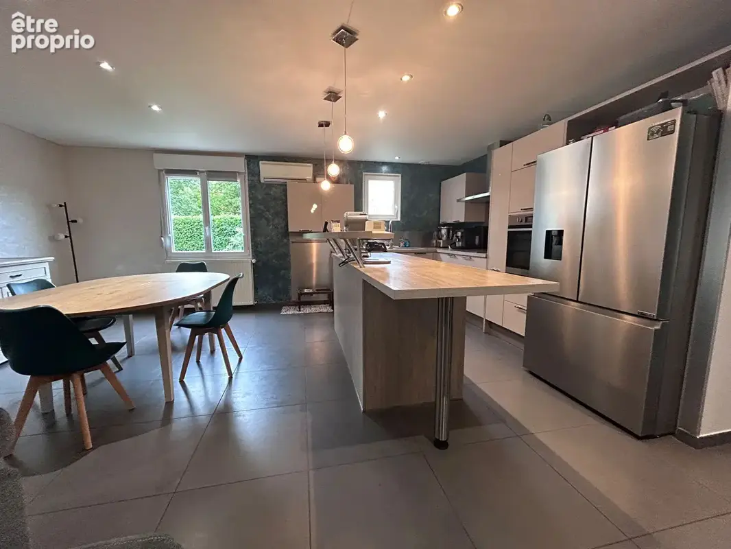 Photo Maison à Ougney au prix de 269 000€
