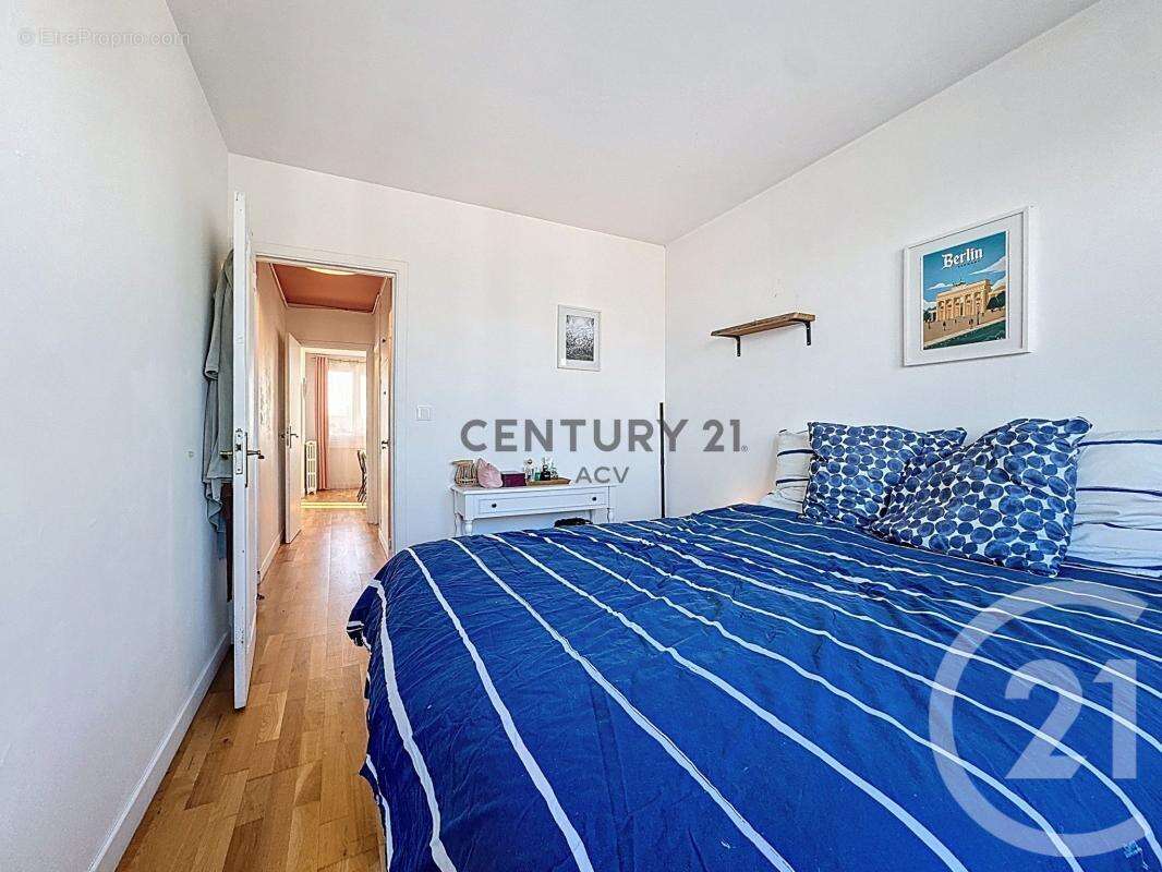 Appartement à MAISONS-ALFORT