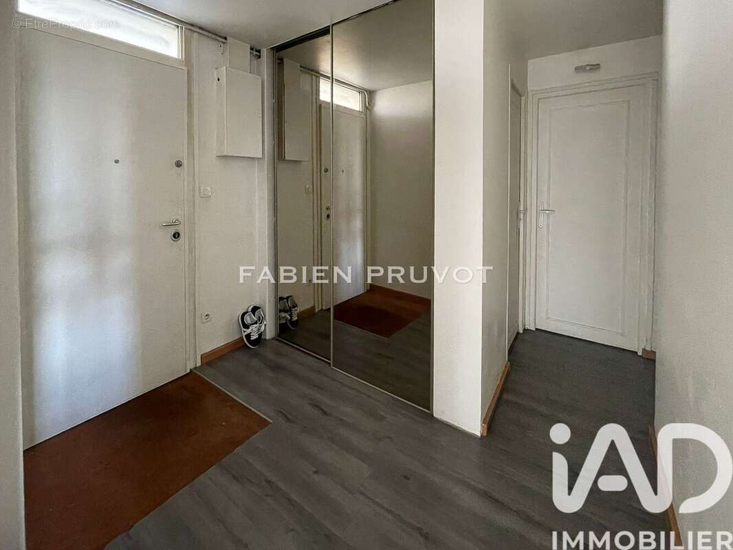 Photo 5 - Appartement à SAINT-OUEN-L'AUMONE