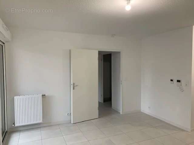 Appartement T2 de 42.50m² à Lormont 33310 - photo 3
