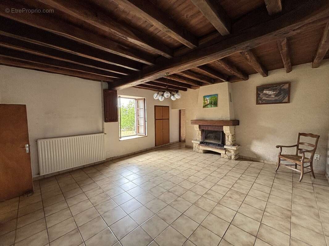 Maison à LA FORET-SUR-SEVRE