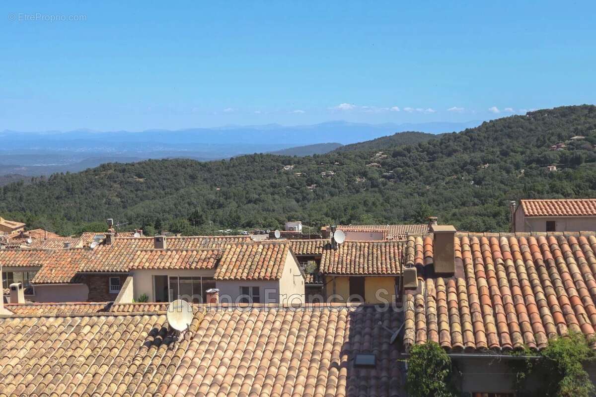 Maison à LA GARDE-FREINET