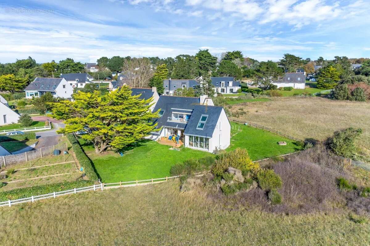 Maison à LA TURBALLE