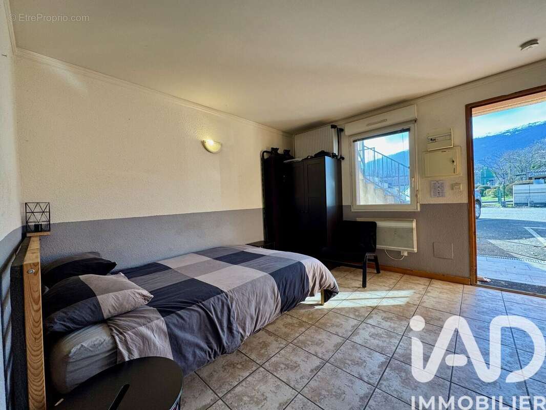 Photo 3 - Appartement à SAINT-GENIS-POUILLY