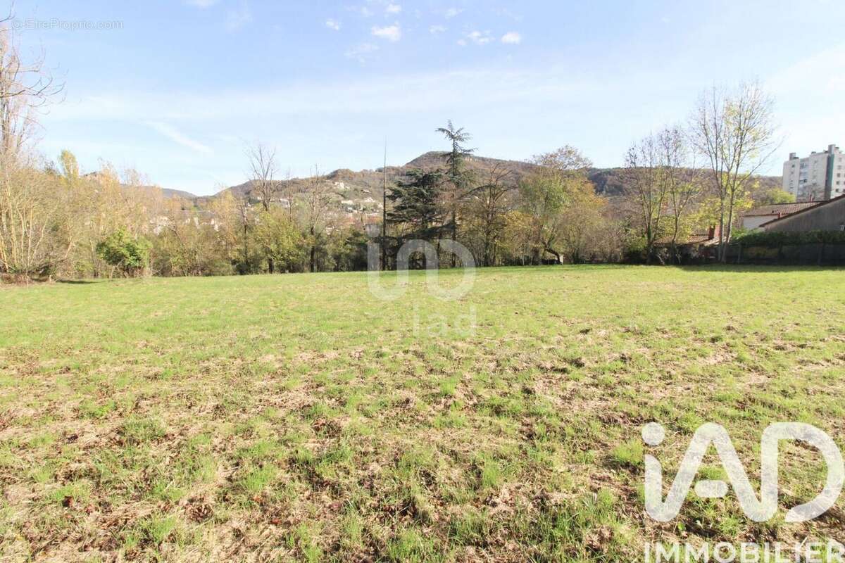 Terrain 1000 m² à Saint-Affrique  - photo 9