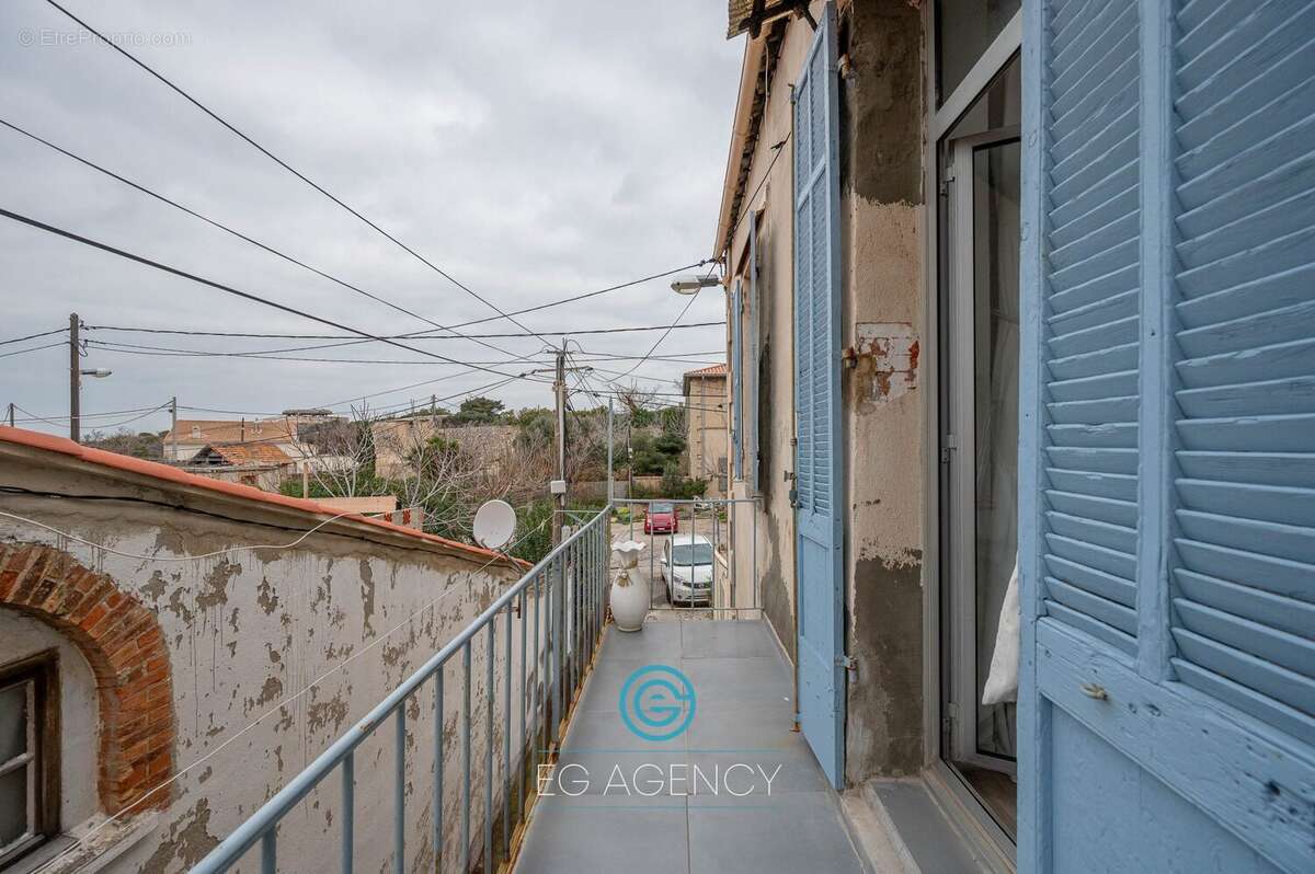 Appartement à MARSEILLE-8E