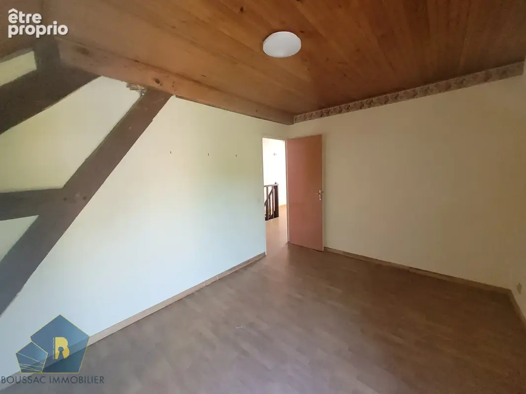 Maison 5 pièces 78 m² à vendre à Saint-Sauvier (03370) - photo 9