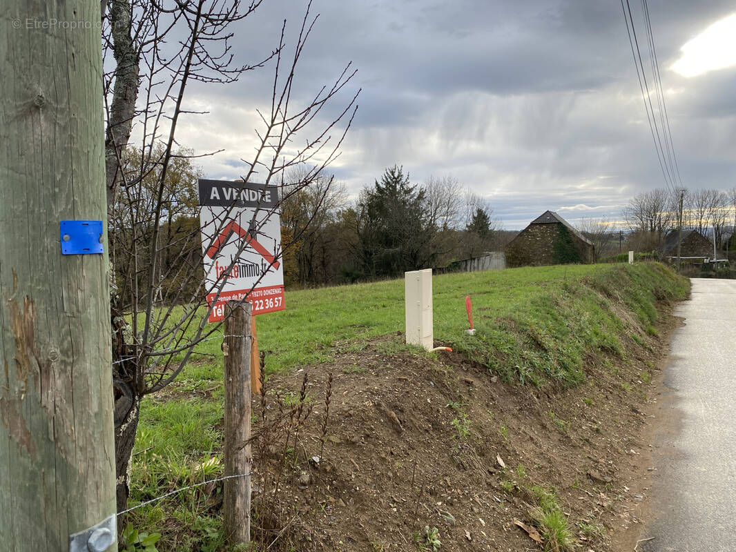 Terrain à SAINTE-FEREOLE