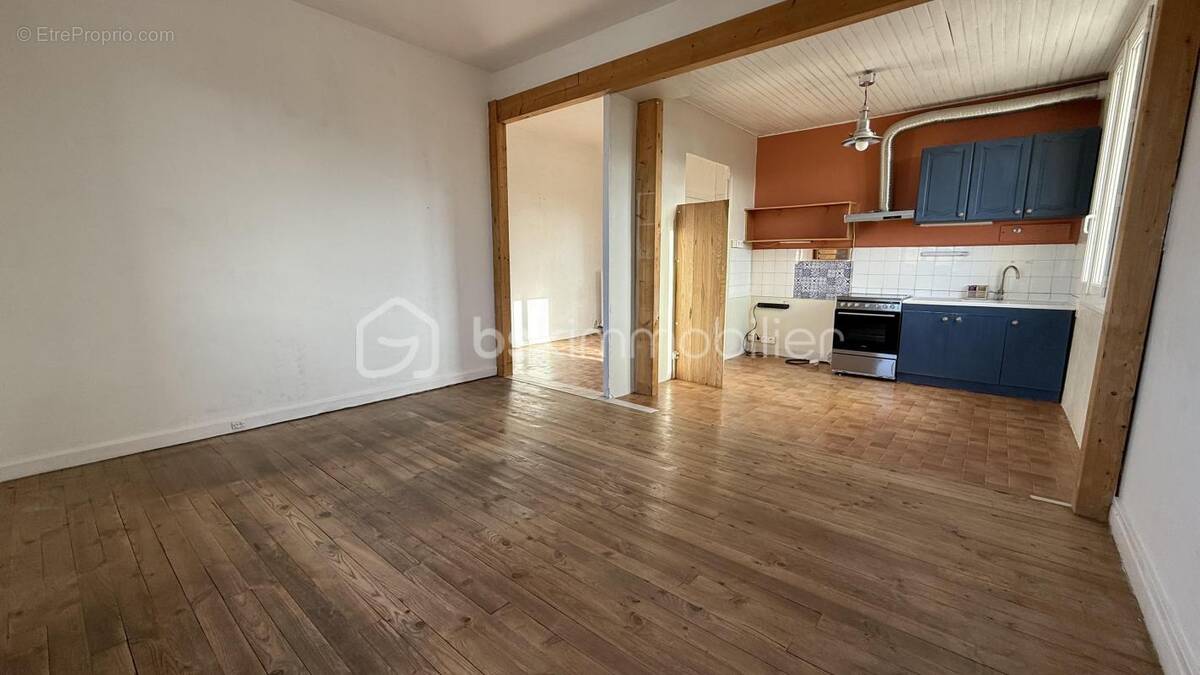 Appartement à ROMANS-SUR-ISERE