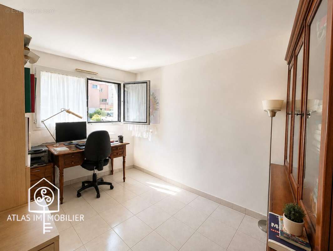 Maison 96 m² à Chavagne  - photo 8
