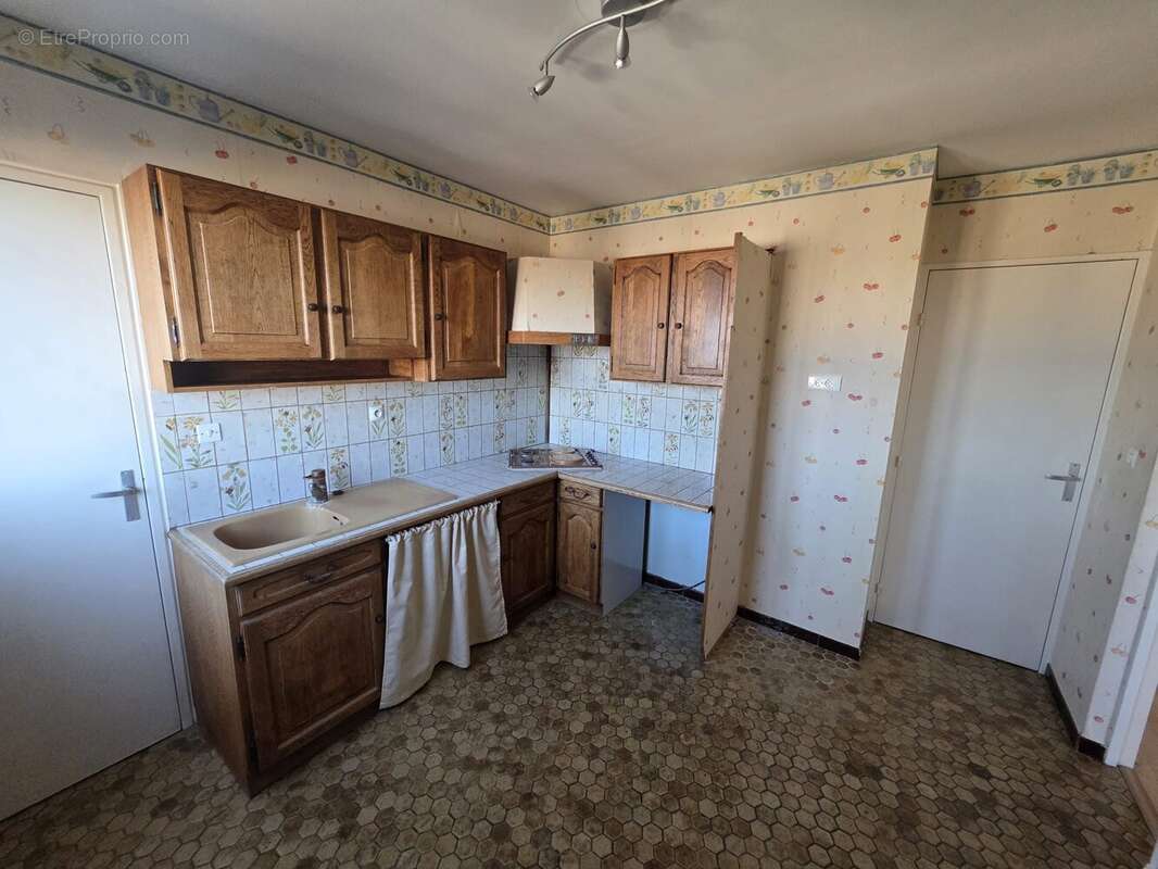 Appartement à CHENOVE