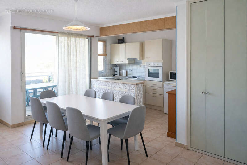 Appartement à LES MATHES