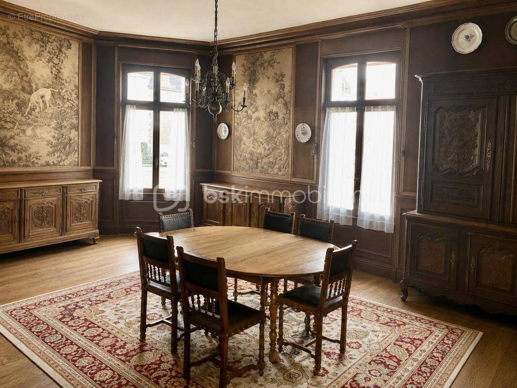 Maison à ECLARON-BRAUCOURT-SAINTE-LIVIERE