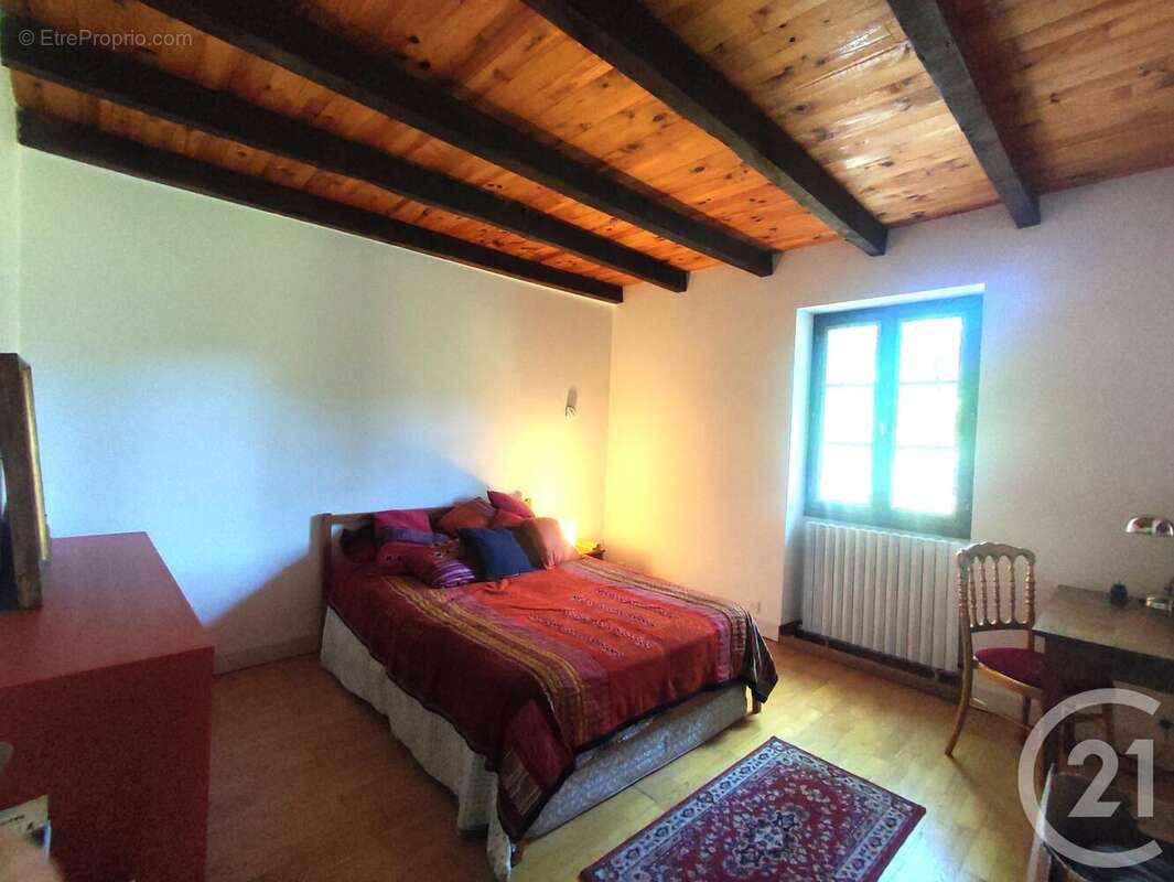 Maison à SAINT-VERAIN