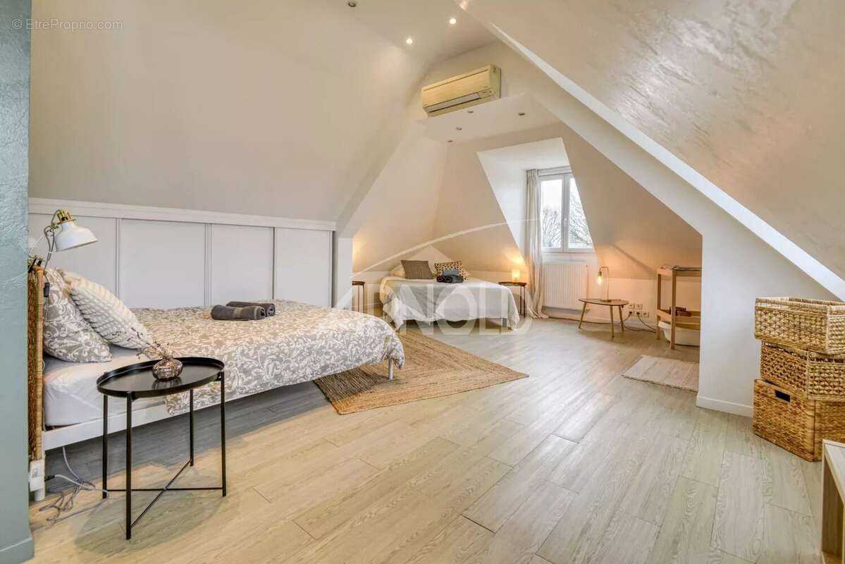 Maison à LA CHAPELLE-SUR-ERDRE