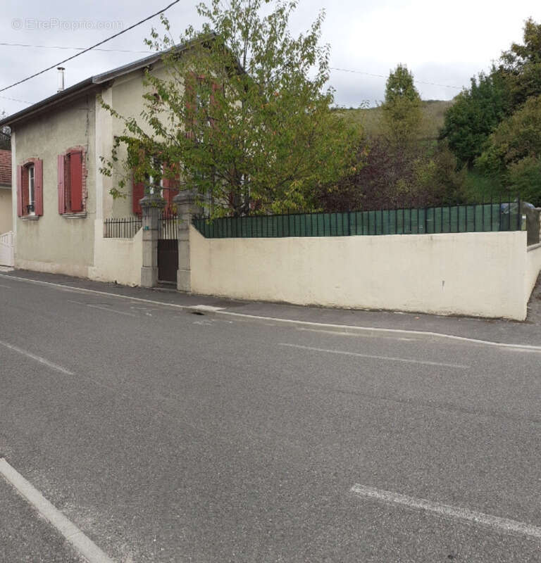 Maison à SAINT-JEAN-EN-ROYANS