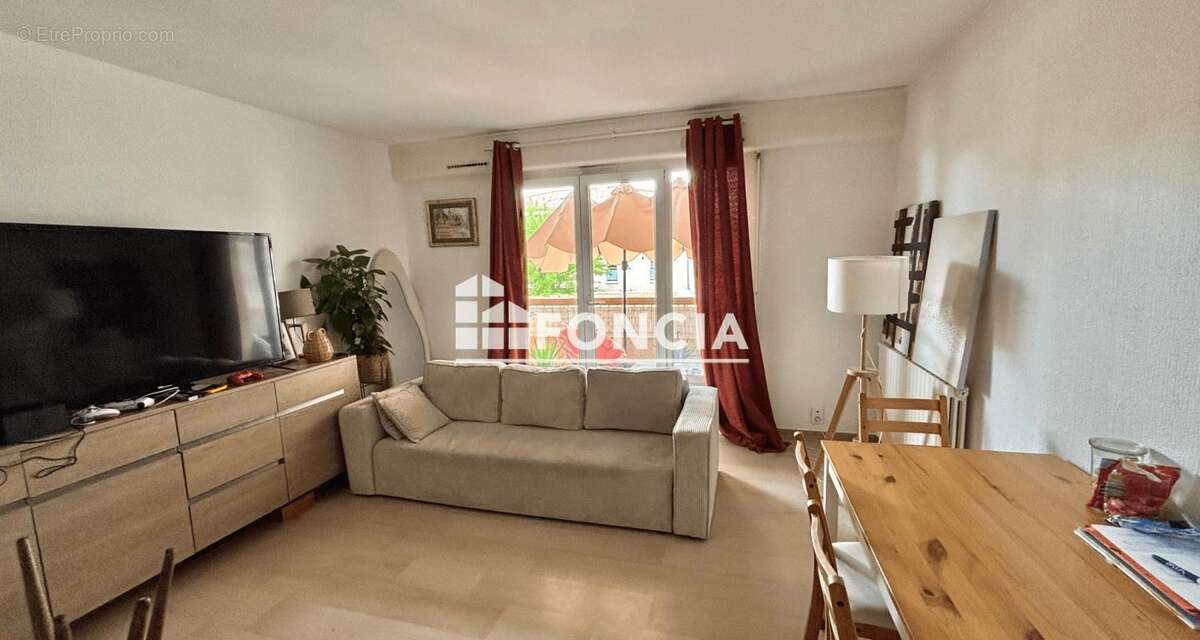Appartement à SANARY-SUR-MER
