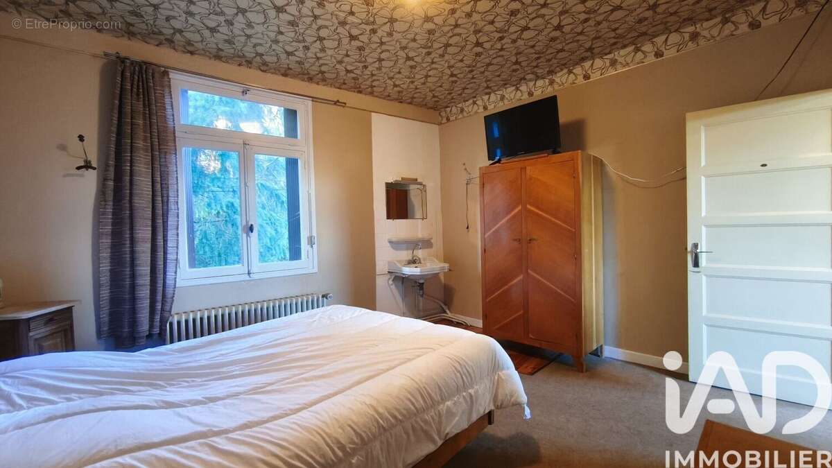 Maison 426 m² à Saint-Georges-Lagricol  - photo 3