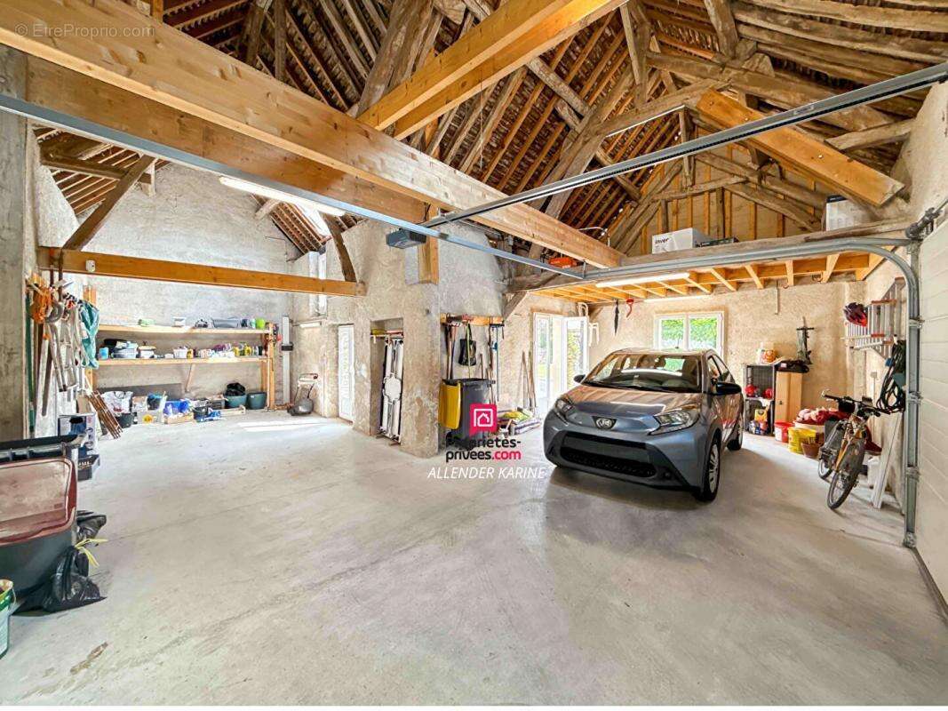 Maison à MALAY-LE-GRAND