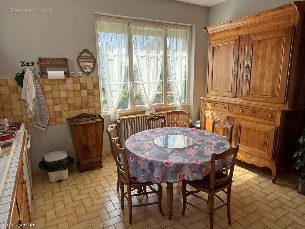Maison à CIVRAY