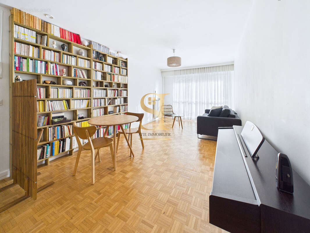 Appartement à MONTREUIL