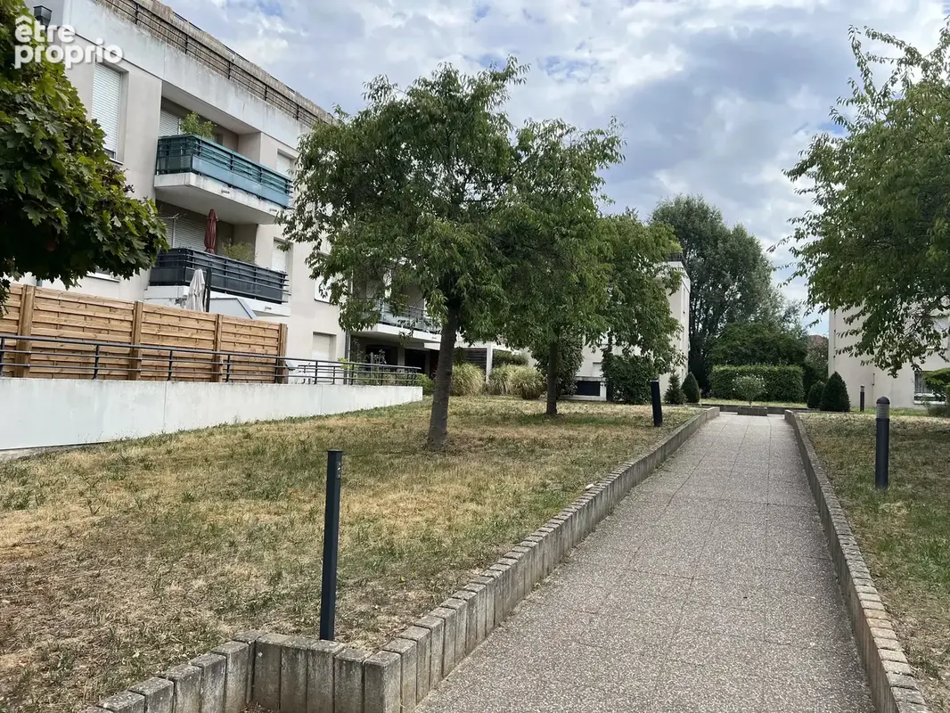 STRASBOURG NEUHOF, appartement 104.98 m² - 3 chambres quartier résidentiel proche tram - photo 13
