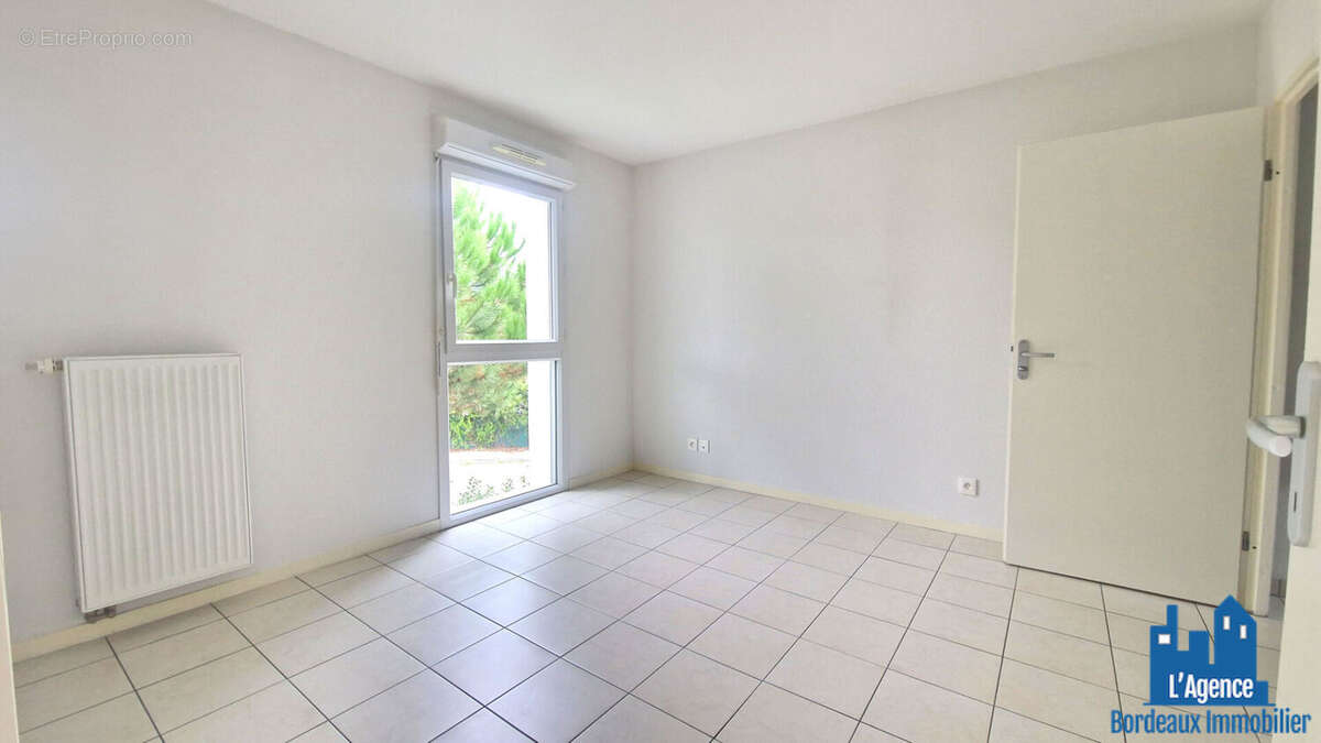 Appartement à SAINT-JEAN-D&#039;ILLAC