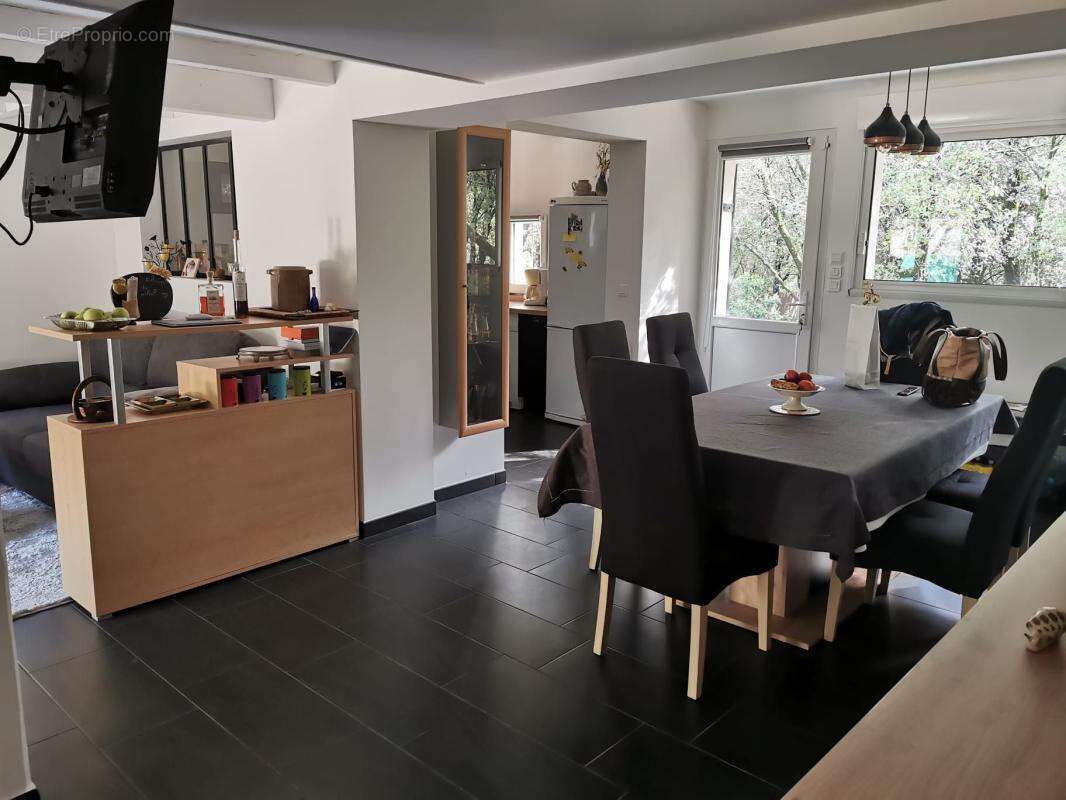 Maison à MEJANNES-LE-CLAP