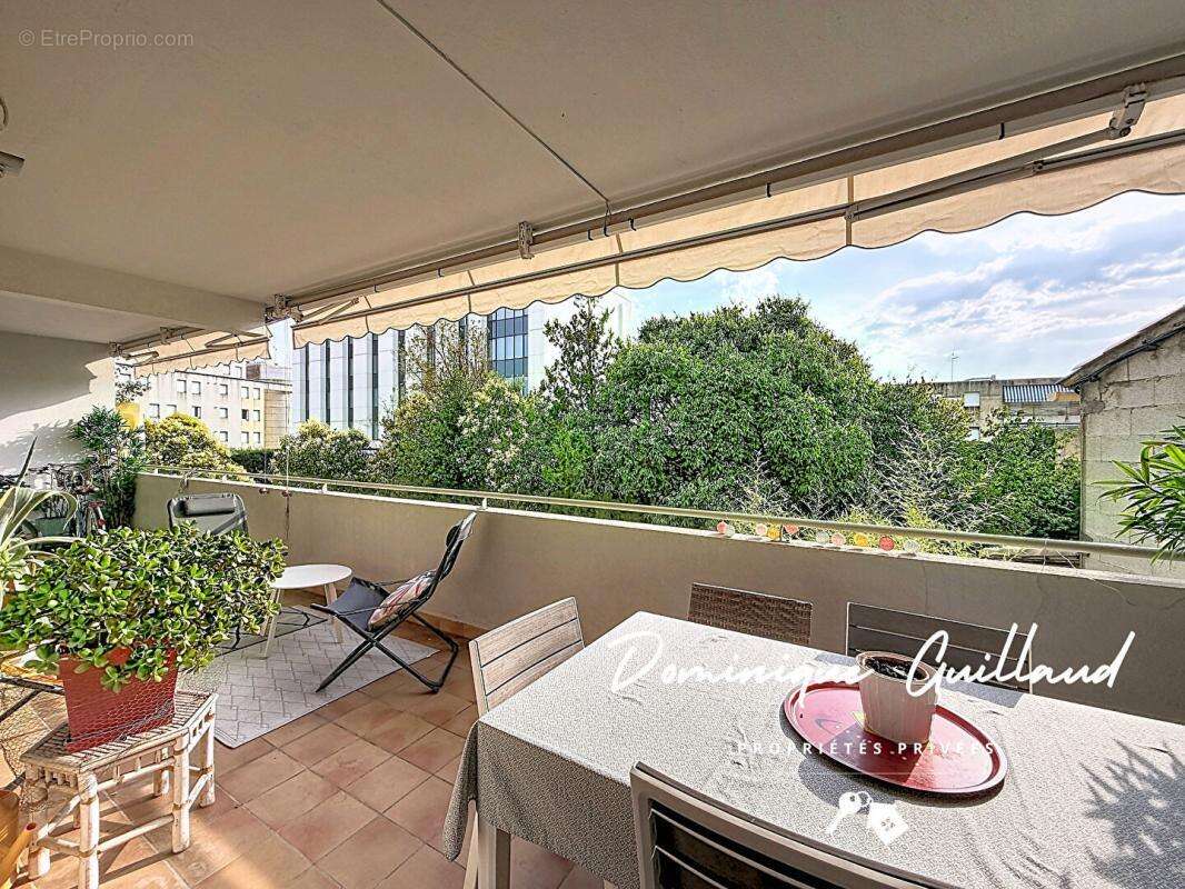 Appartement à NIMES
