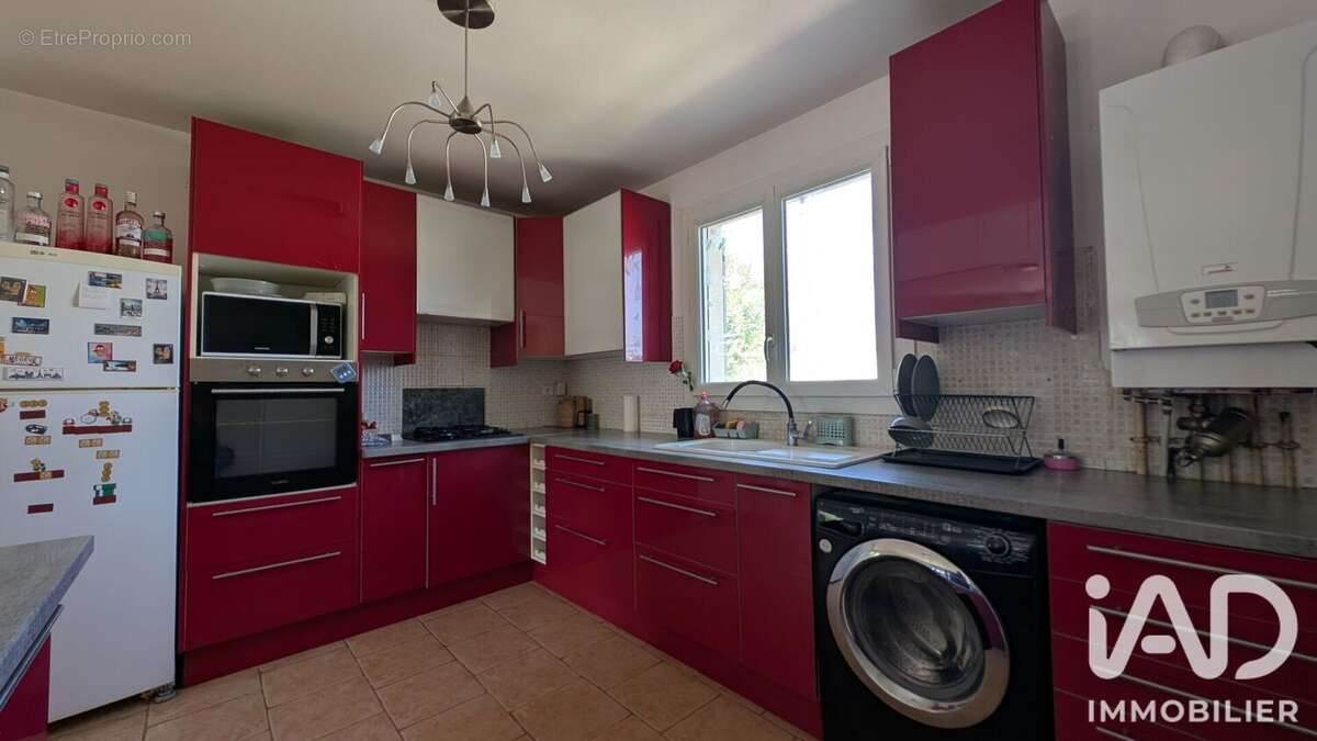 Maison 94 m² à Romans-Sur-Isere  - photo 4