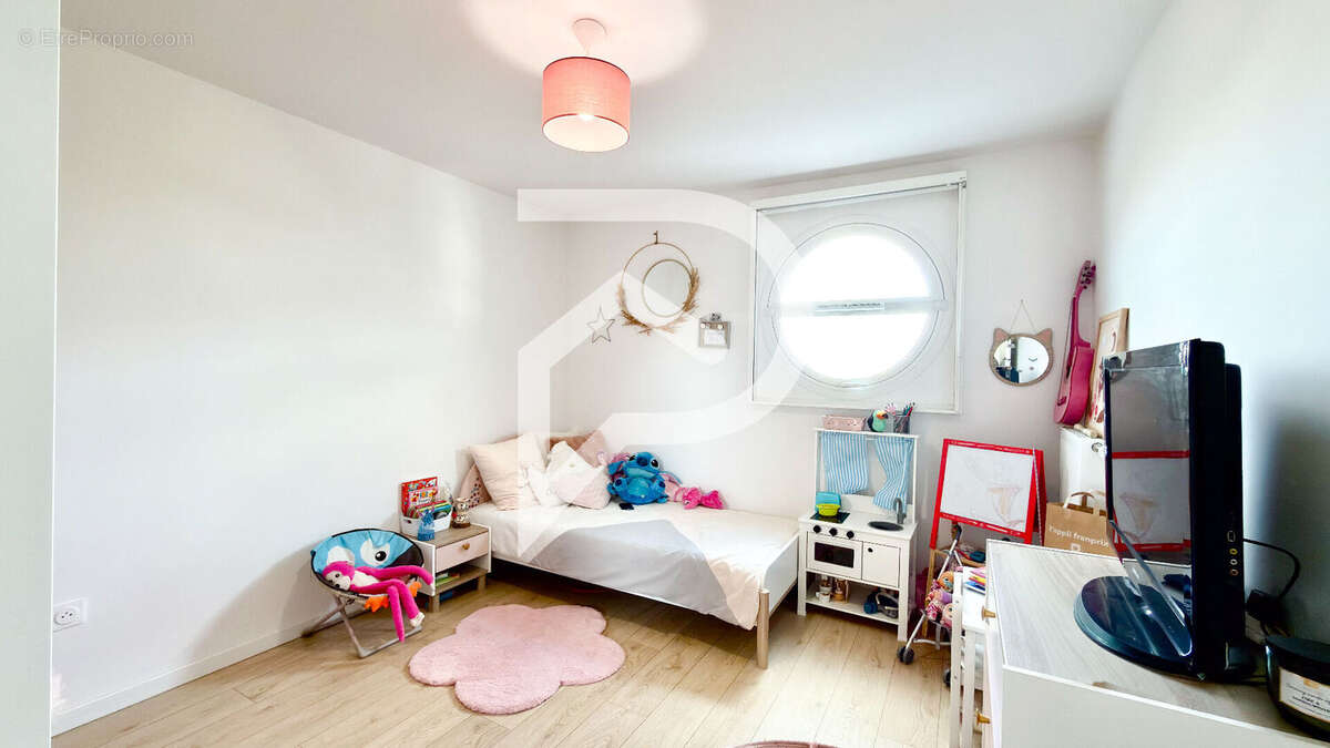 Appartement à LE BLANC-MESNIL